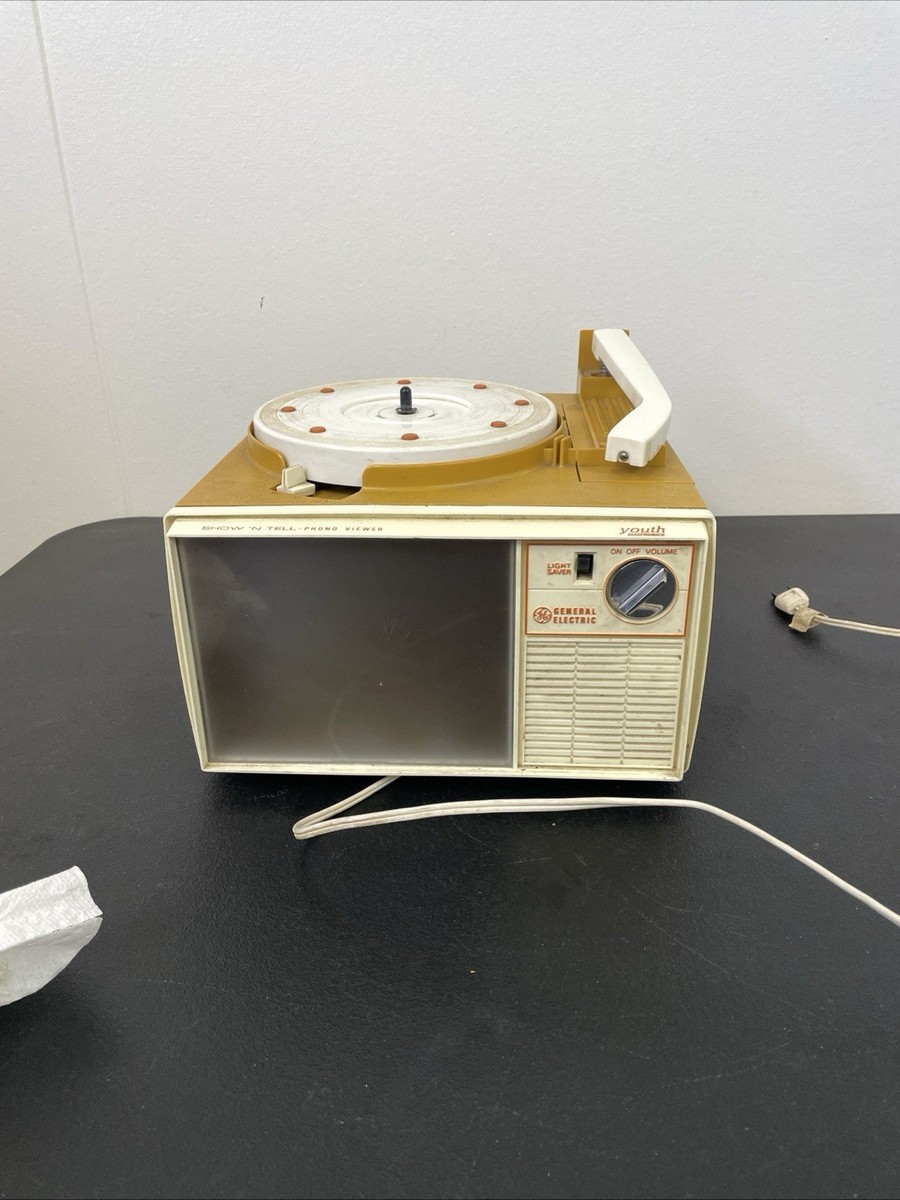 Vintage 1960's GE Show 'N Tell Phono Viewer Record Player