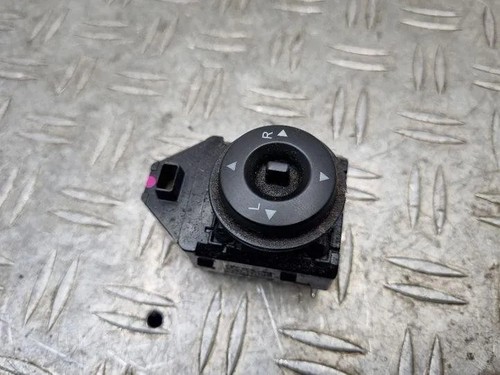 KIA CEE'D SW ED Spiegeleinstellschalter 457480 1.60 Petrol 92kw 2012 24167114