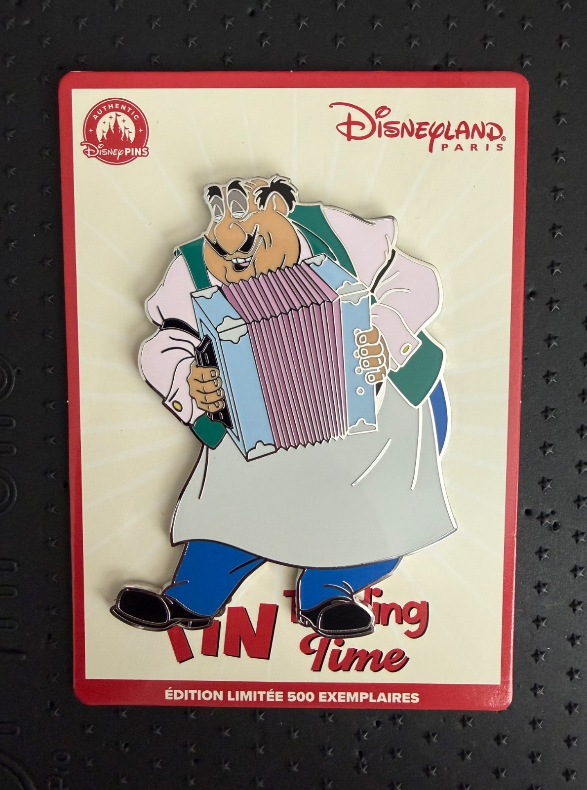 Disneyland Paris Pin Trading Time Lady and the Tramp Tony LE 500 Pin