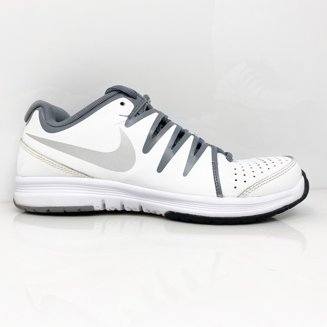 Size 7.5 - Nike Vapor Court White 