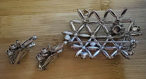Art Deco vintage brooch & Earrings clear marquee & round purple stones - Picture 7 of 8