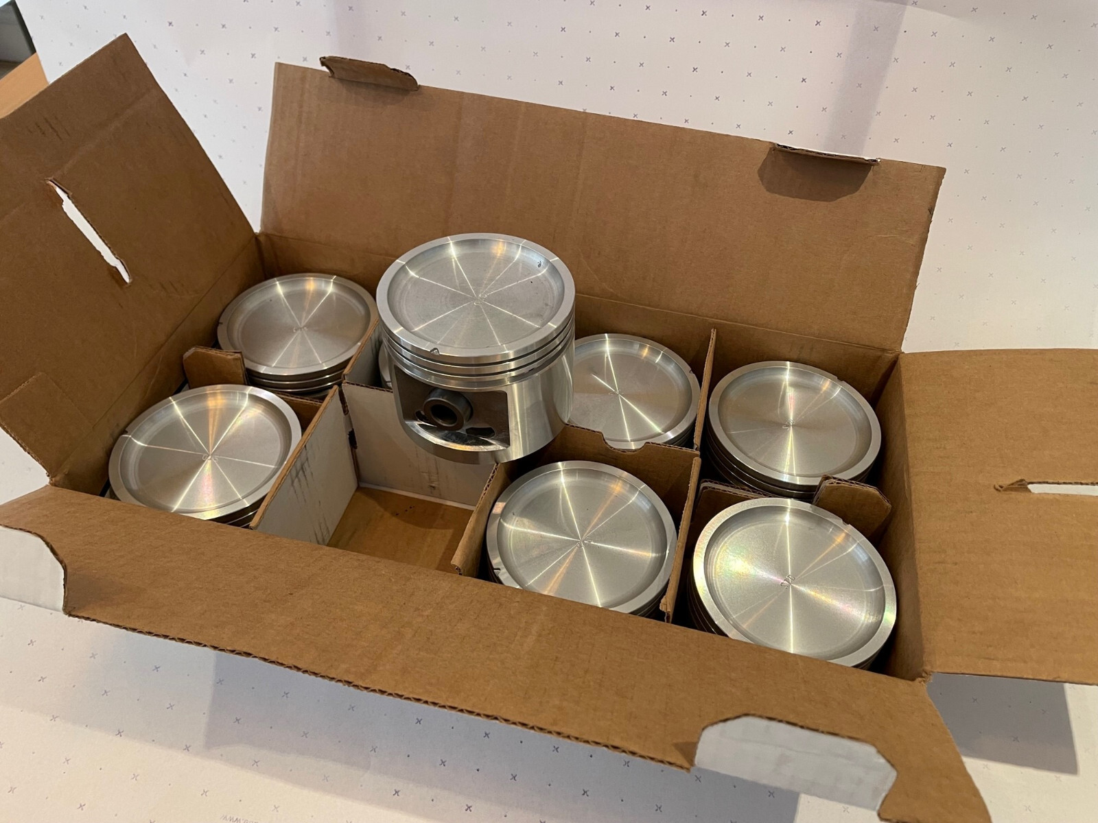 Set of Pistons (and rings) for Buick 455 engine Silvolite 1730H