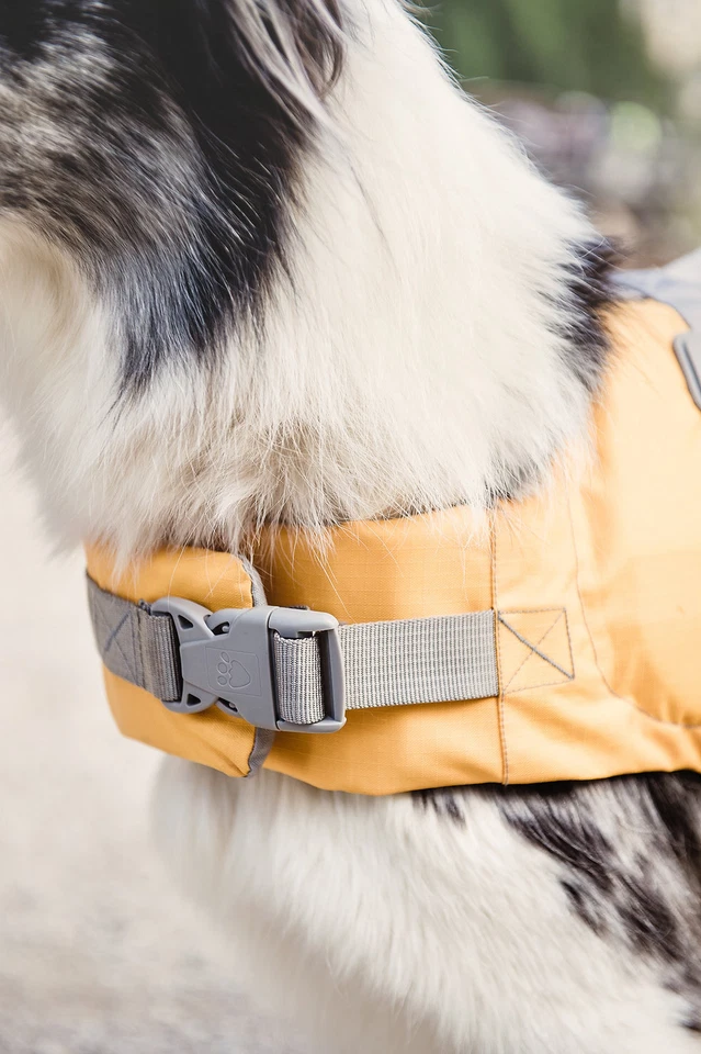 DOG LIFE JACKET HURTTA LIFE SAVIOR  FLYER ORANGE NEW - Image 4 of 4