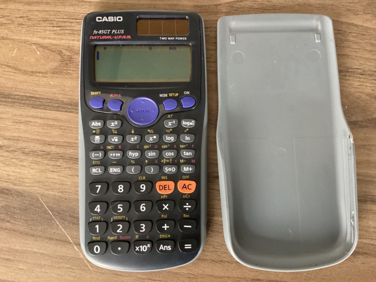 CASIO FX-83GT PLUS SCIENTIFIC CALCULATOR, Working, Used With Case Working