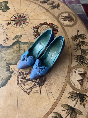 Vintage Stuart Weitzman 