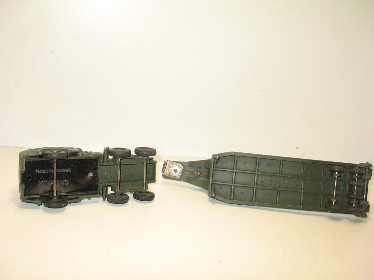 DINKY TOYS, camion berliet militaire porte char armée francaise f