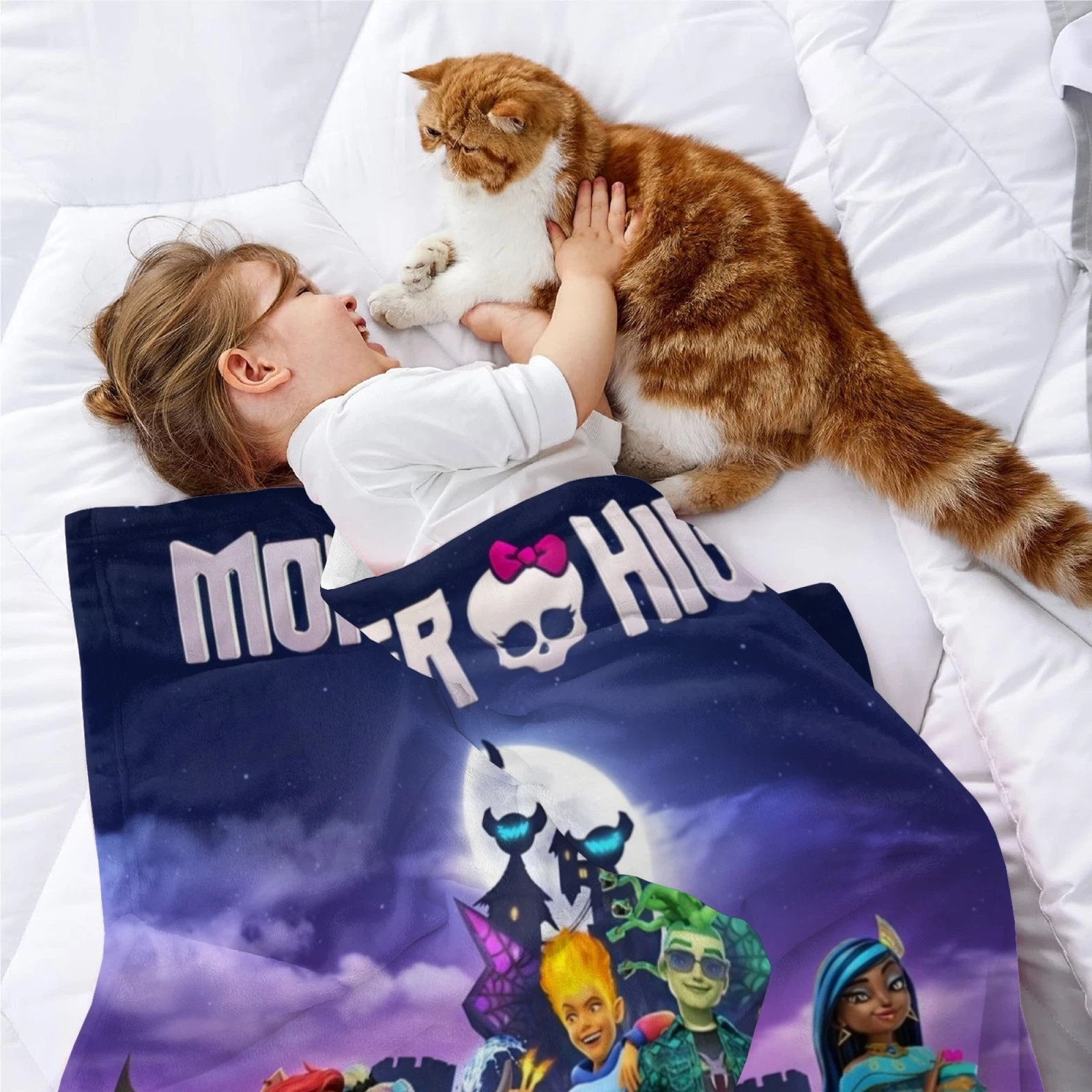 Monster High Fleece Throw Blanket for Bed and Sofa