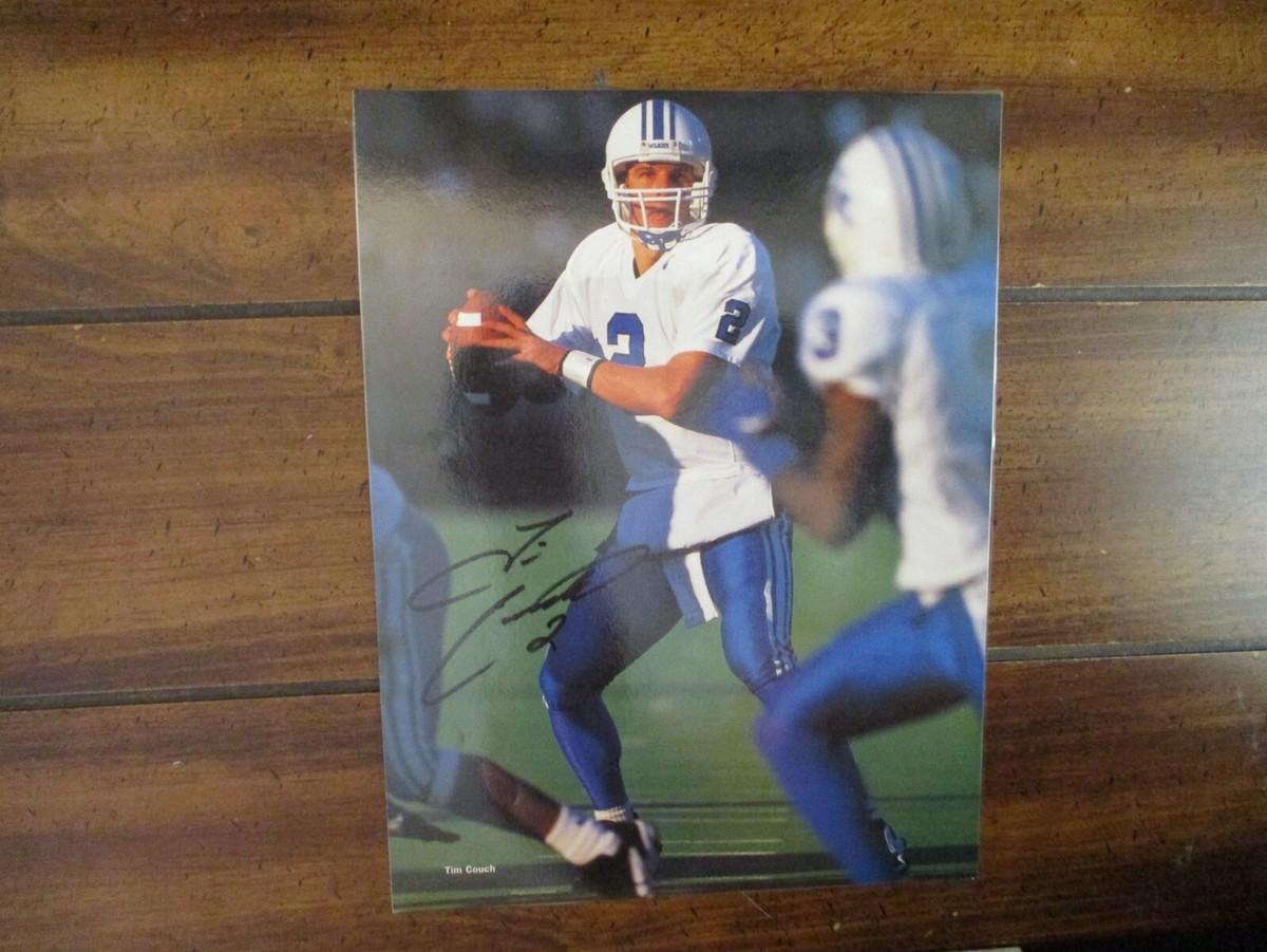 TIM COUCH(Kentucky Wildcats) Signed X 10 1/2 Color Laminated