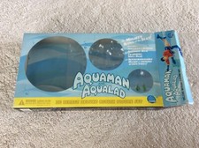 DC Direct Deluxe Action Figure  Aquaman Aqualad Box with Green Hands !