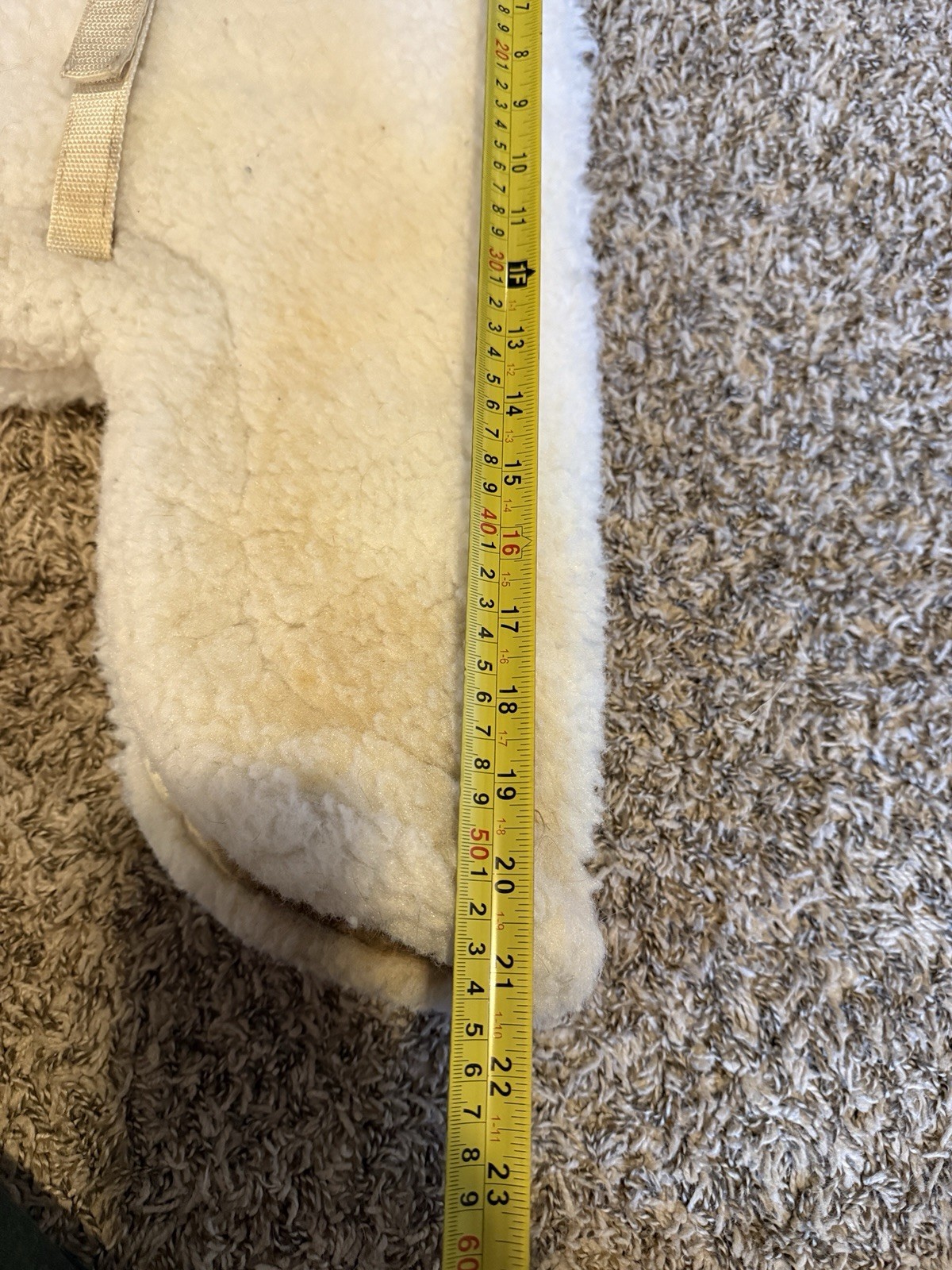 Toklat SuperQuilt White Fleece Shaped English Hunter Jumper Saddle Pad