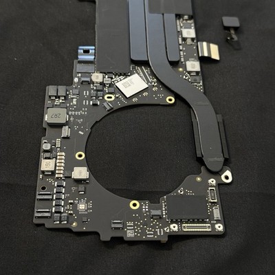 MacBook Pro 13 2020 A2251 ロジックボード欠品 ジャンク Apple MacBook Pro 13 inch 2020 A2251 Logic Board i5 2GHz 16GB