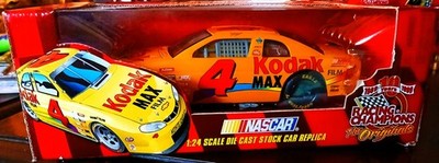 1999 Racing Champions The Originals 1/24 NASCAR #4 Bobby Hamilton Kodak Chevy