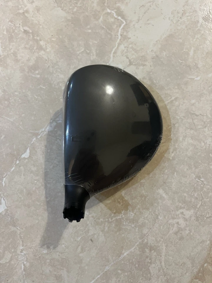 Cobra DS Adapt LS Titanium 14.5 Degree 3 Fairway Wood Head w/ Headcover - Image 3 of 4