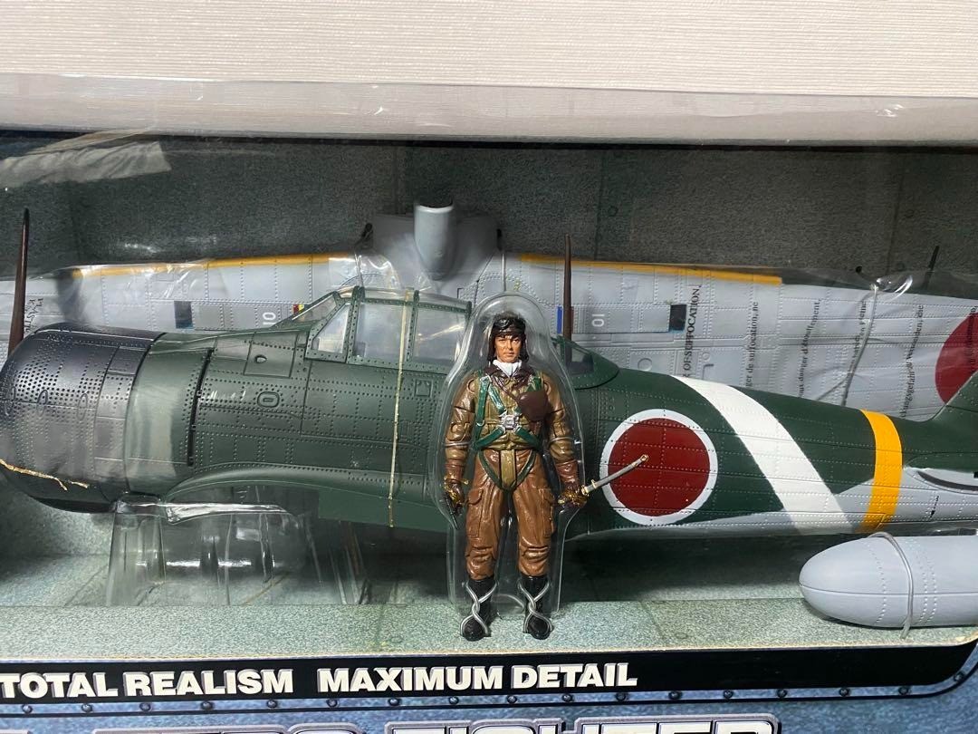 21st CENTURY TOYS Zero Fighter Plane Model WW2 1/18 ELITE FORCE