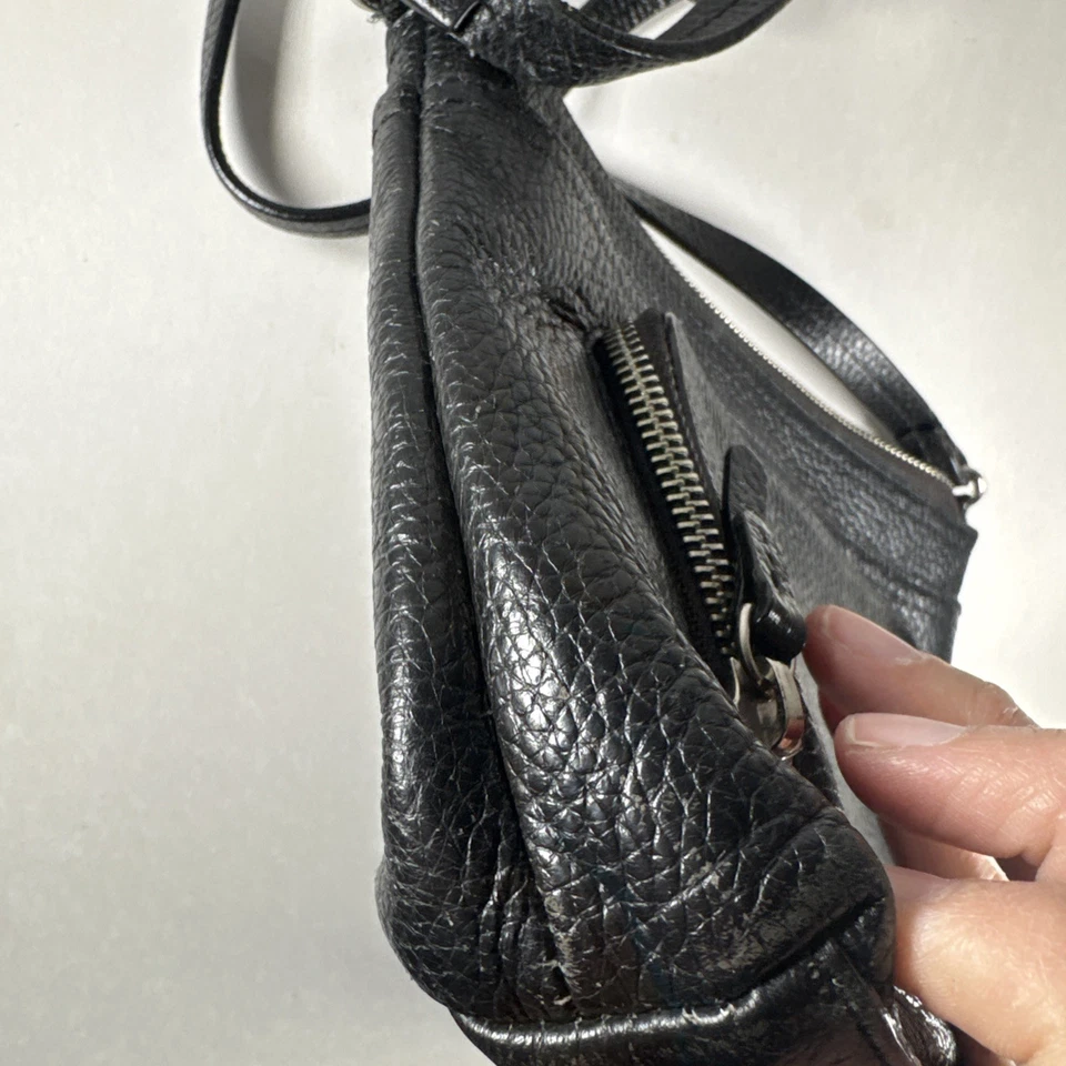 Bandolera Nordstrom vintage de cuero granulado negro con billetera incorporada Foto 4 de 4