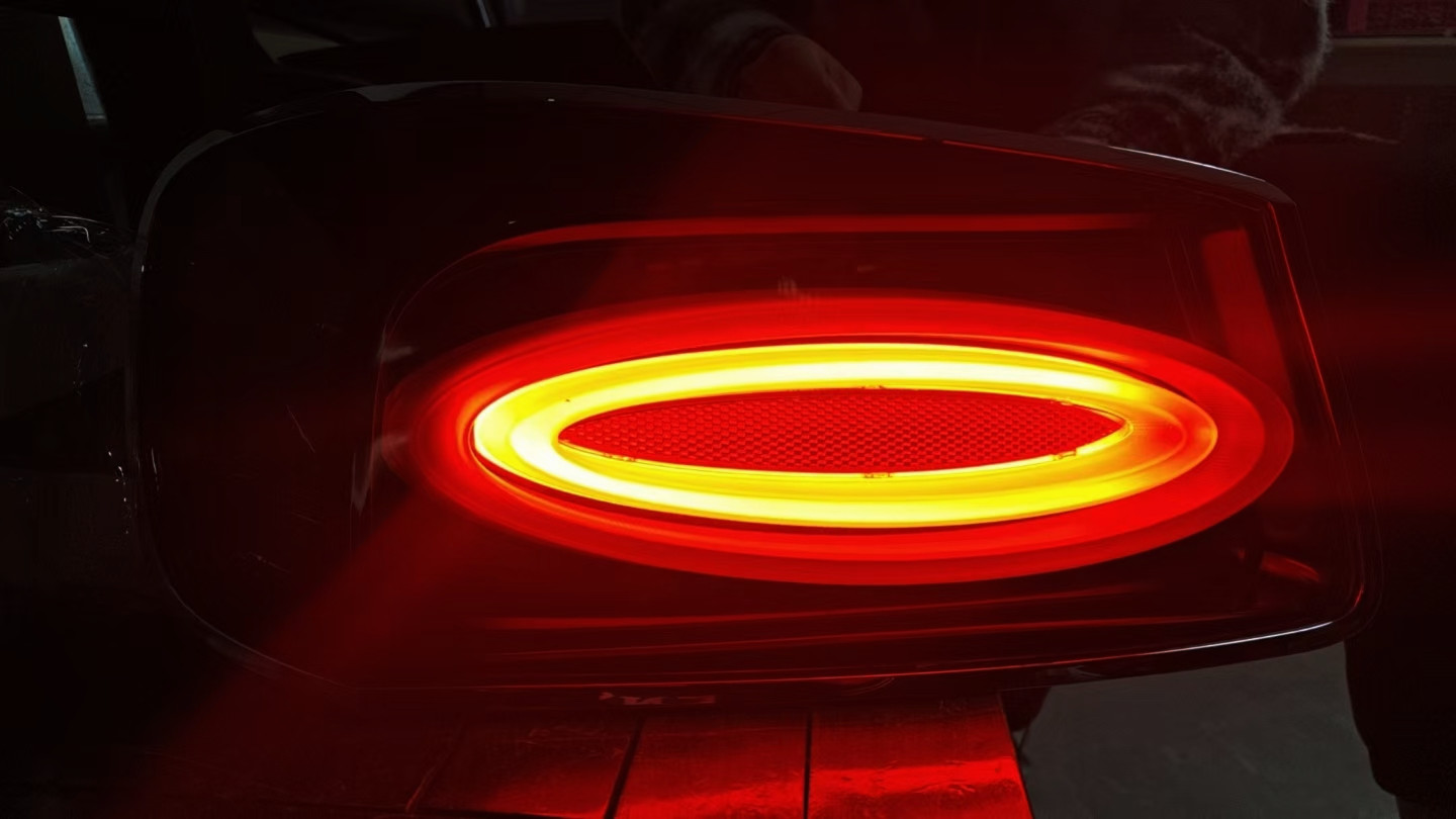 Bentley Continental Flying Spur 2014-2018 REAR+RIGHT Tail light P/N 4W0945096