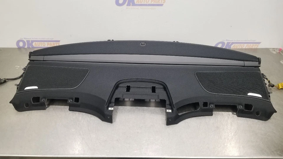 15 MERCEDES BENZ S63 AMG W222 REAR PARCEL SHELF WITH POWER SUNSHADE - Image 2 of 4
