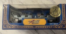 Disney Rock 'N' Roller Coaster Protagonizada por Aerosmith Die Cast Limusina Coche