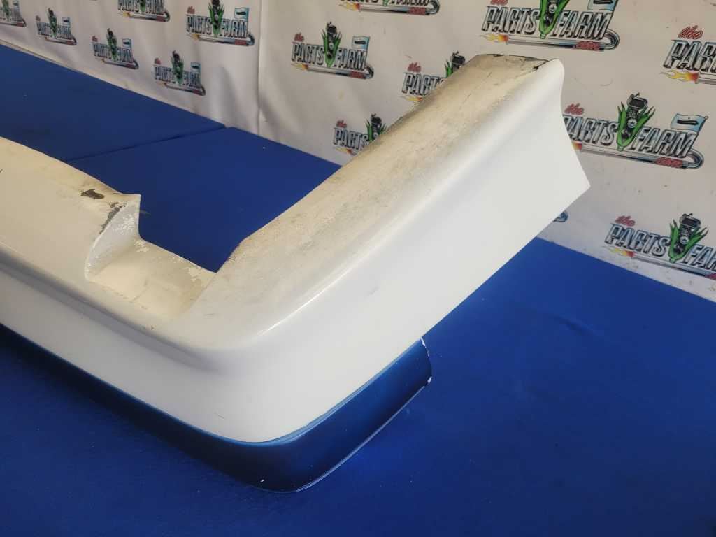 1990 Ford Mustang Mclaren Convertible Rear Bumper Cover Paint White 2603
