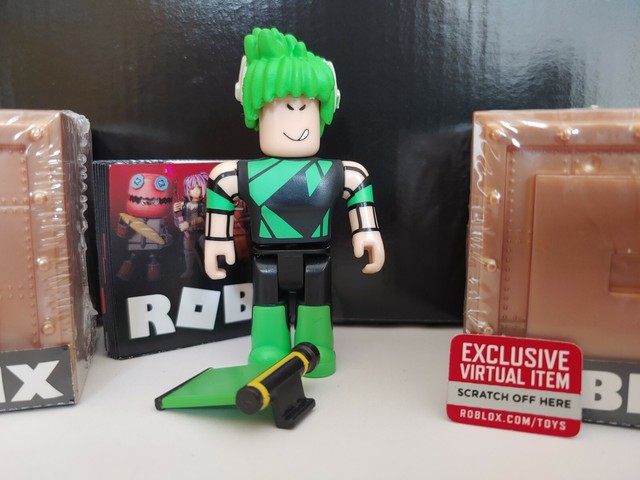 Roblox Texting Simulator Future Tech Boy Action Figure Virtual Code Series 8 For Sale Online Ebay - roblox catalog futrue