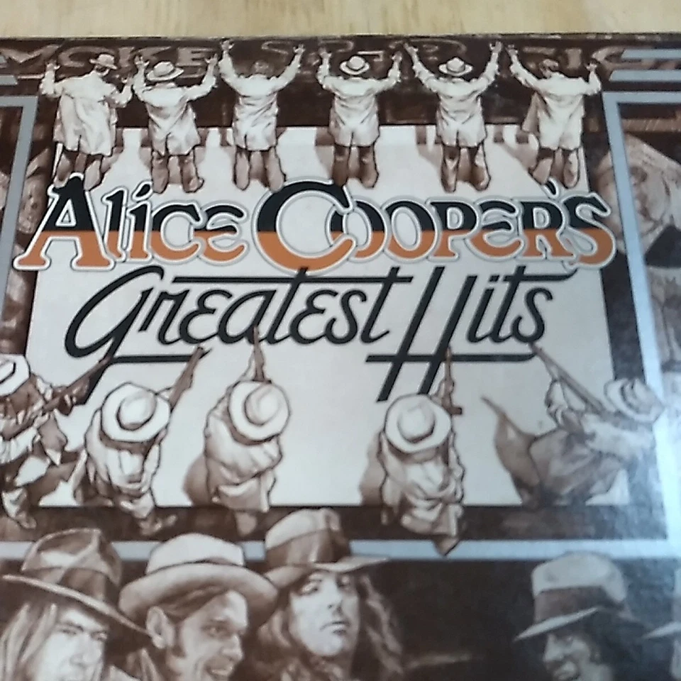 1974 Alice Cooper "Alice Cooper's Greatest Hits"  Vinyl 12" LP Album  W 2803 - Image 2 of 4