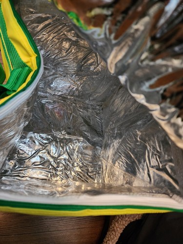 Encendedor de cricket suave plegable enfriador bolsa térmica de colección raro GO USA Iglú - Imagen 8 de 8