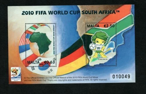 Timbres à thème avec 2 timbres sur football