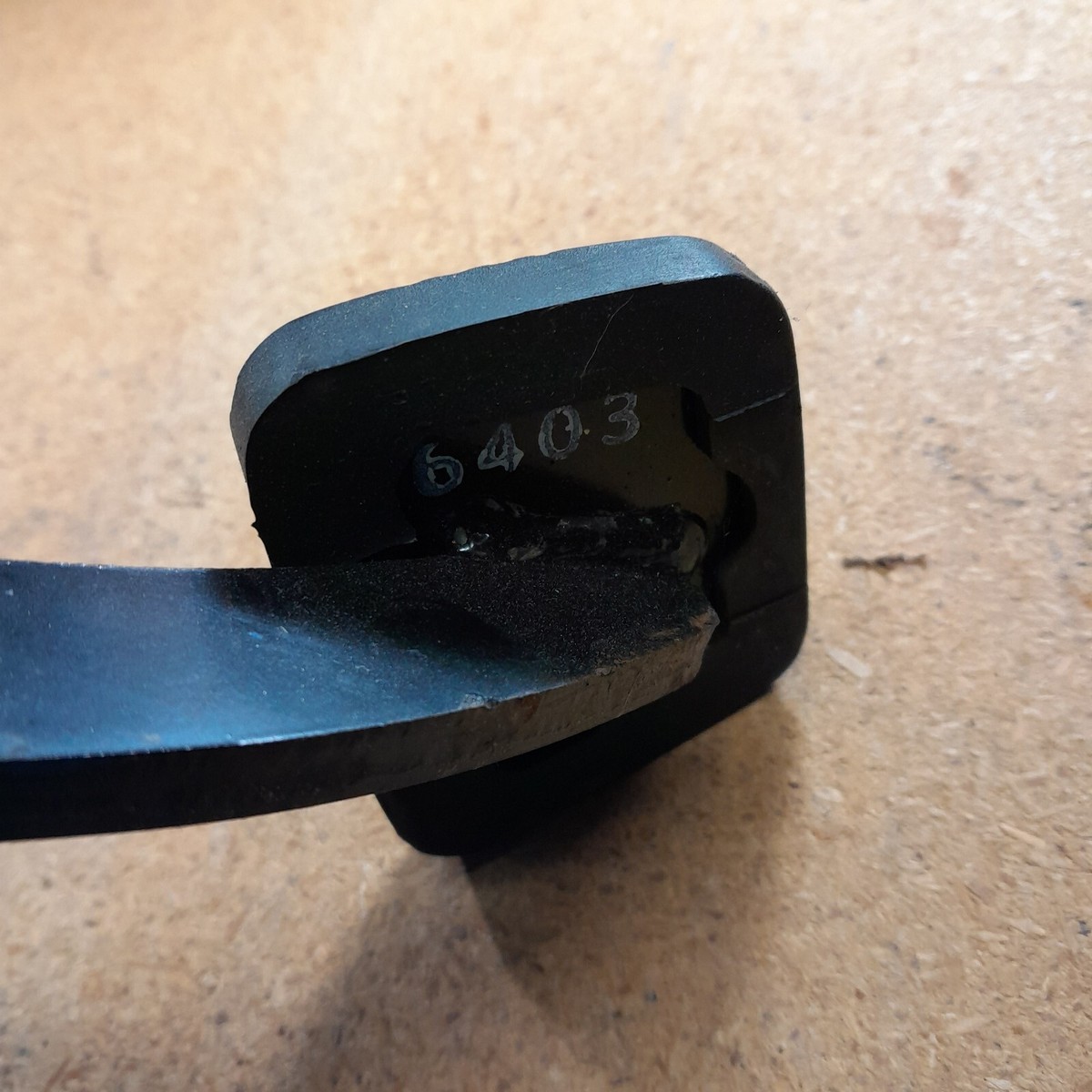 ENSONIQ FSW-1 ペダル 84-86 Nissan 300ZX Z31 Manual Gas + Brake Pedal Assemblies