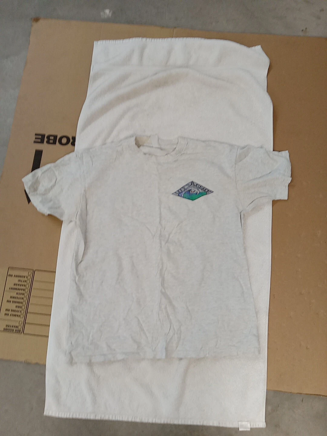 vintage 80s LIFES A BEACH t-shirt LARGE L