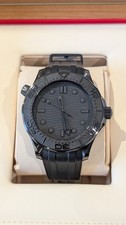 Omega Seamaster 300M 43.5 mm, black ceramic on rubber strap