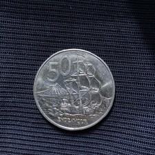 New Zealand 1986 50 Cent Coin Endeavour Antique