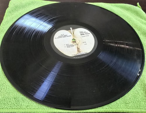 Yoko Ono Fly 2 LP Gatefold Apple SVBB 3380 John Lennon - Picture 8 of 9