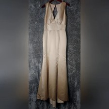 BELSOIE ALMOND DRESS