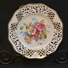 Schumann Bavaria Plate Lacey Reticulated 8.5" Multicolor Floral Spray Gold 1957