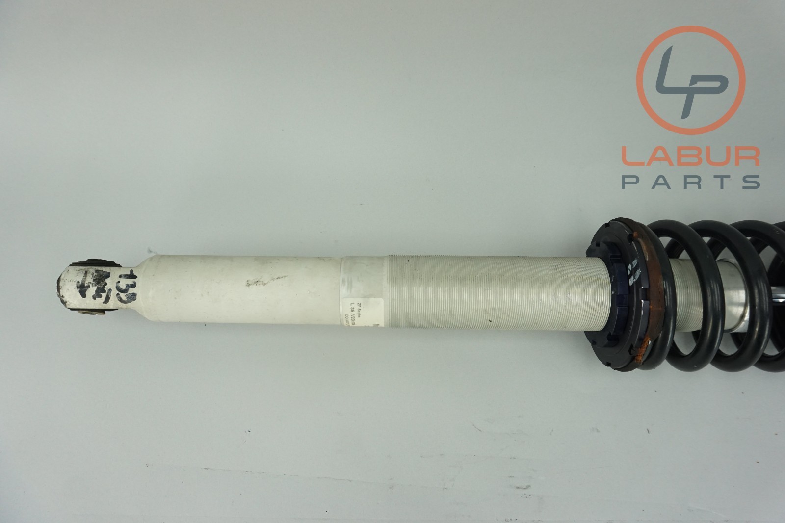 M139 03-06 Maserati Quattroporte Front Left or Right Shock Absorber Strut Z7035