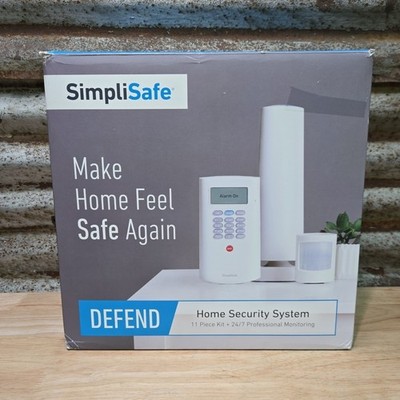 SimpliSafe  Defend  Home Security System 11-pc OPEN BOX