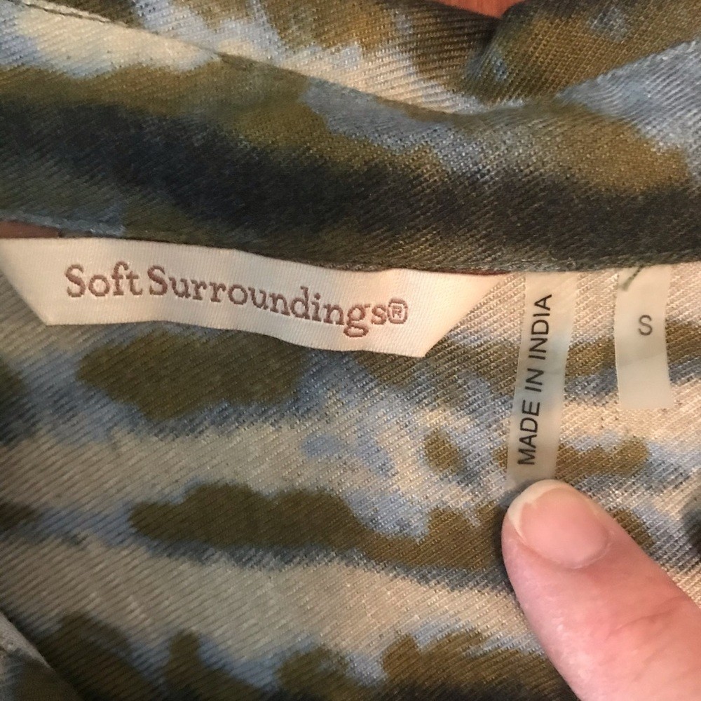 Soft Surroundings Button Down Tie Dye blouse Small - image 3