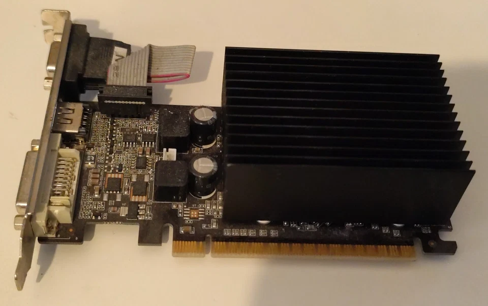 Palit Geforce GF210 1GB DDR3 Pcie x16 Scheda Grafica / Gpu (NEAG2100HD06-1193H) - Immagine 2 di 4