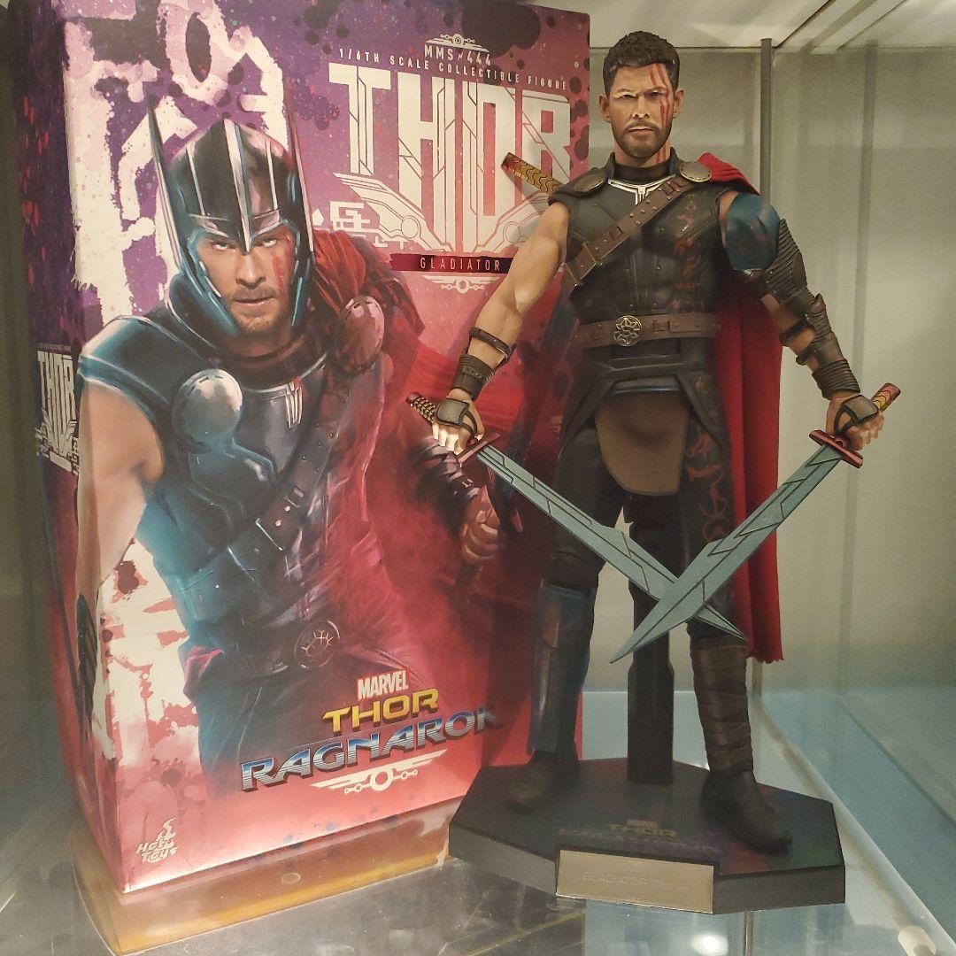 Hot Toys Marvel MMS444 Thor Ragnarok Thor Gradiator 1/6 Scale