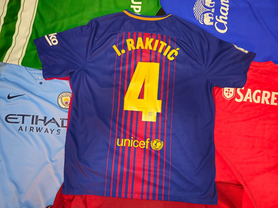 Ivan Rakitic Barcelona original jersey XXL | eBay