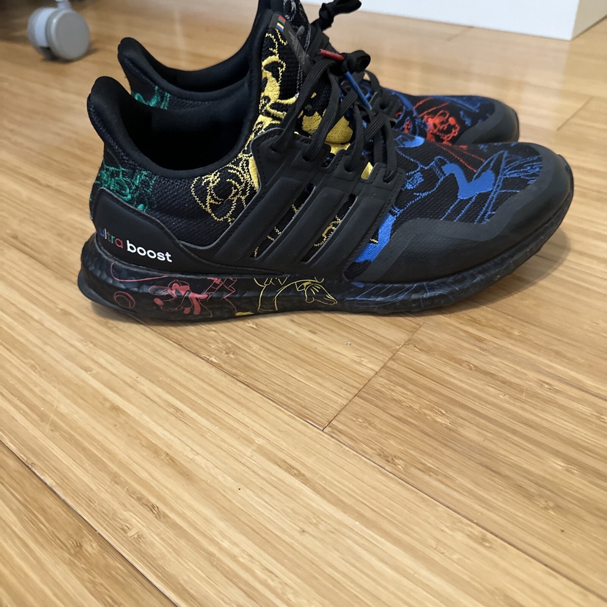 adidas gazelle silver green womens Adidas UltraBoost DNA J Sport x Disney Goofy Pack Black main image 1