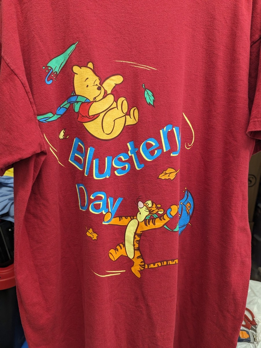 EUC Vintage 90s AOP Disney Winnie The Pooh & Tigger Graphic