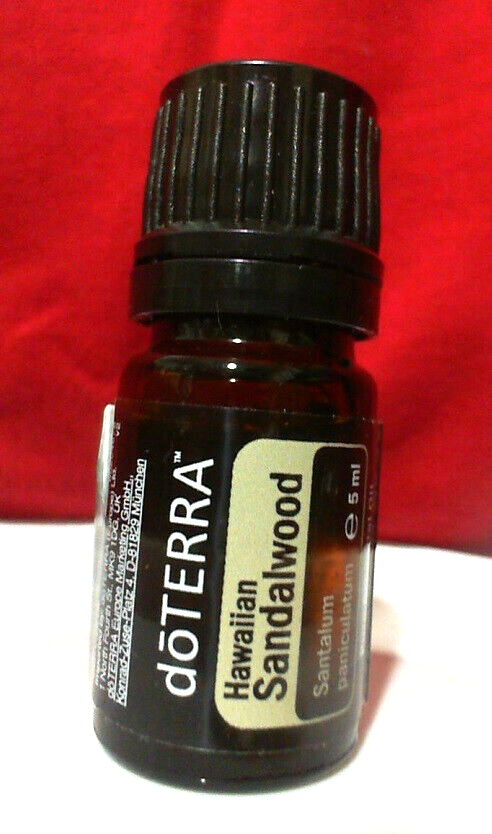 エッセンシャルオイル doTERRA Hawaiian Sandalwood 5mL doTERRA HAWAIIAN SANDALWOOD 5ML ESSENTIAL OIL BRAND NEW SEALED