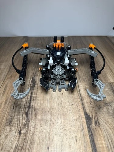 Vintage 2002 LEGO BIONICLES Titans - Boxor Set 8556 - No Mask Sold As Is