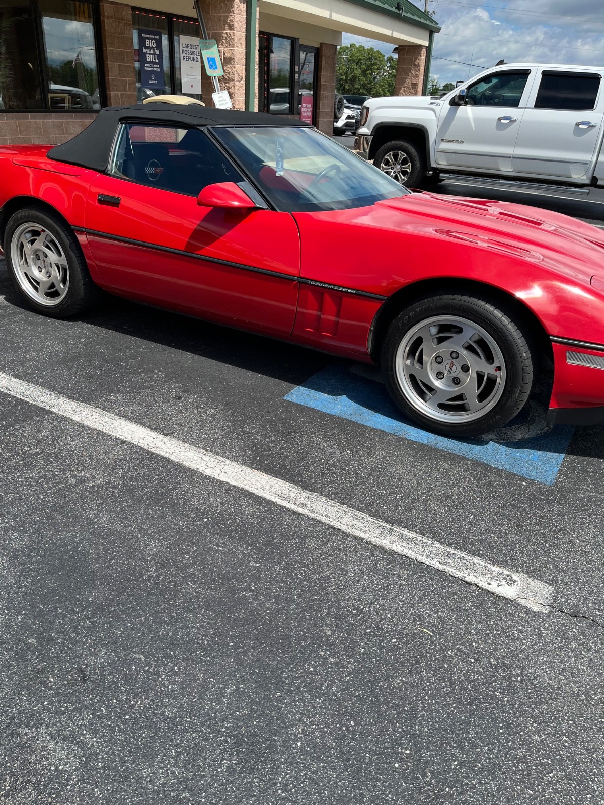1990 Red Chevrolet Corvette   | C4 Corvette Photo 2