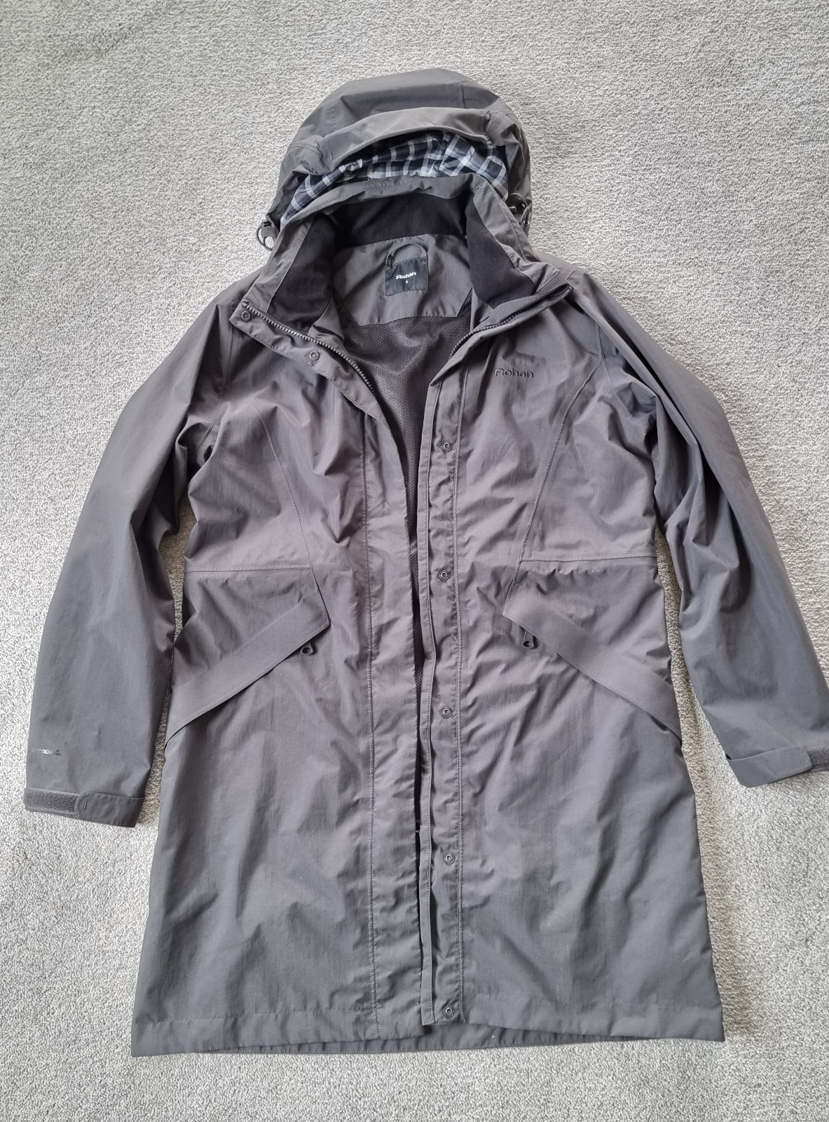 Rohan Hilltop Waterproof Jacket Women’s Small Carbon Grey