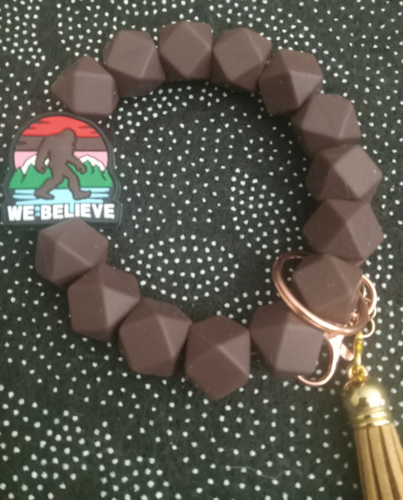 Compact Keychain Wristlet for Easy Carry