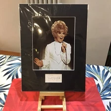 DUSTY SPRINGFIELD SIGNED AUTOGRAPH MOUNTED C.O.A