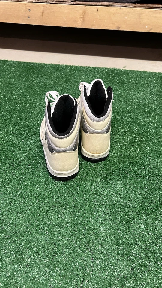 Zapatillas de baloncesto vintage para hombre JORDACHE AÑOS 80 de cuero blanco de caña alta Foto 4 de 4