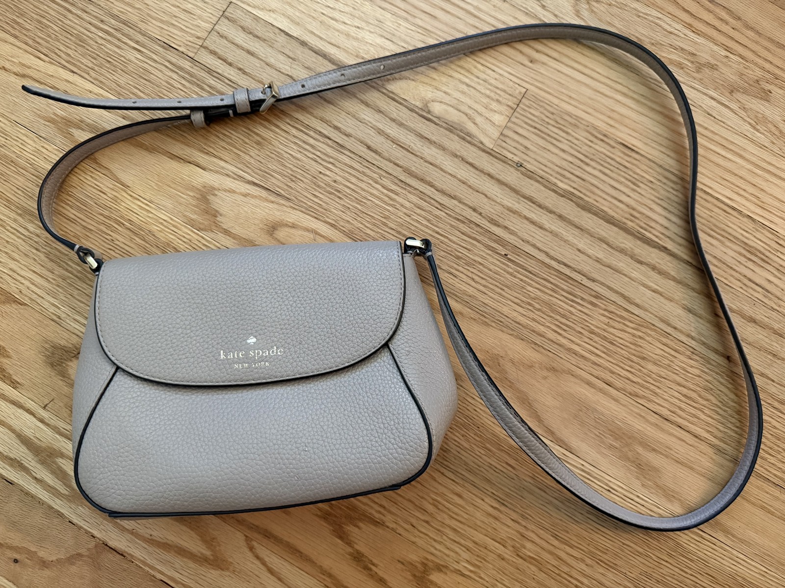 Kate Spade Jackson Pebbled Leather Crossbody Bag